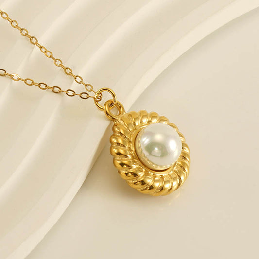 Pearl - Collier en acier titane de conception simple