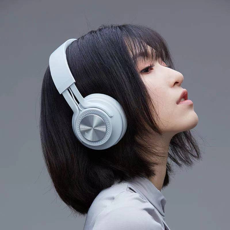 FINGERTIME Over-ear wireless Bluetooth headphones P1